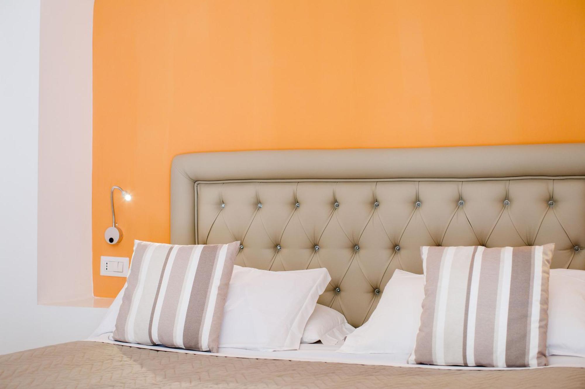 Sorrento Comfort Rooms Con Piscina Zewnętrze zdjęcie